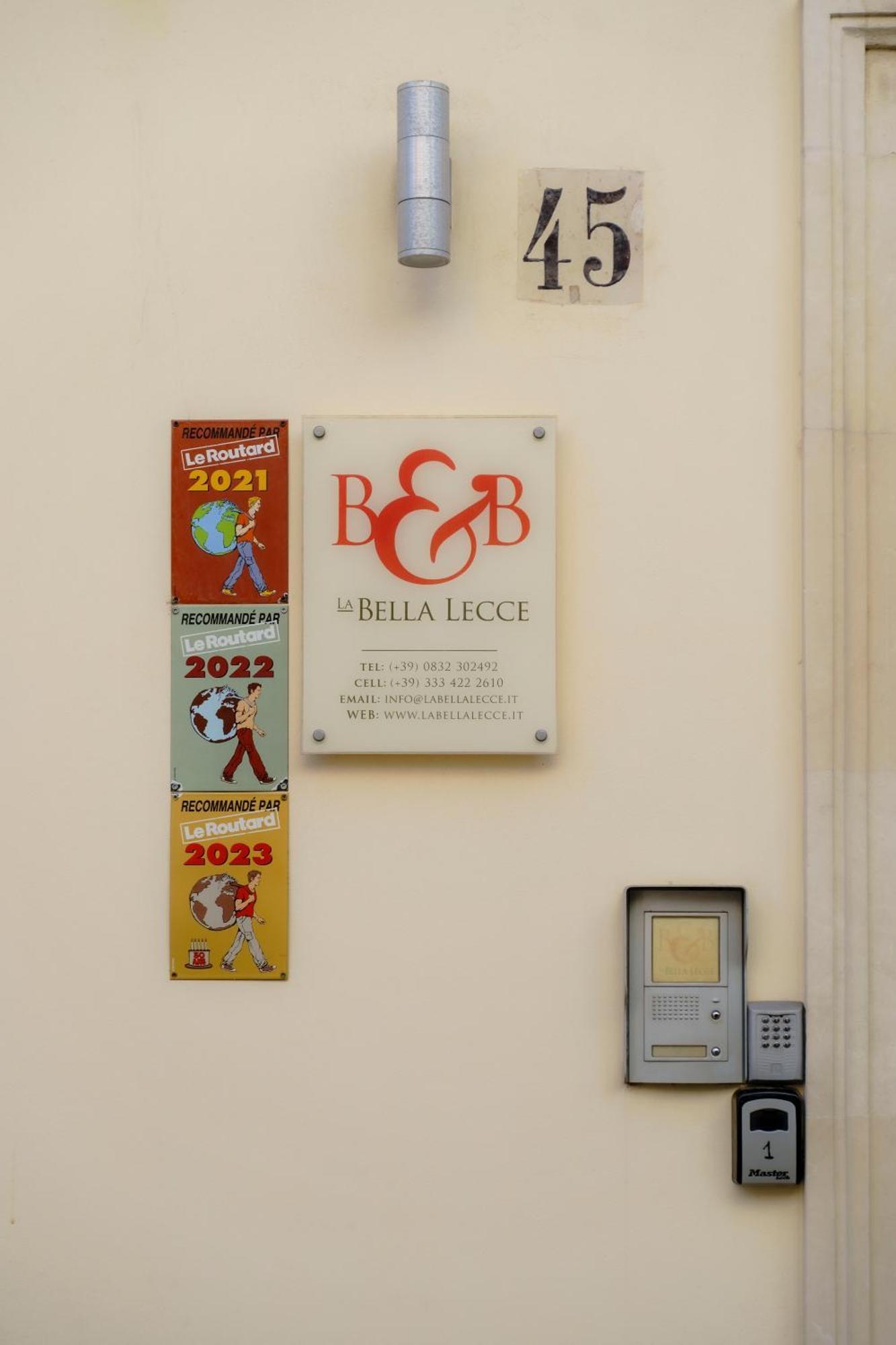La Bella Lecce B&B エクステリア 写真